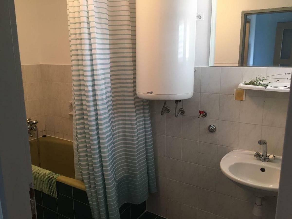 Apartament Posedarje Luaran gambar